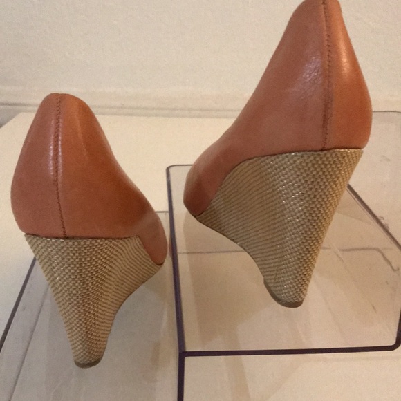 Franco sarto-peach wedges-7.5M - Picture 10 of 12